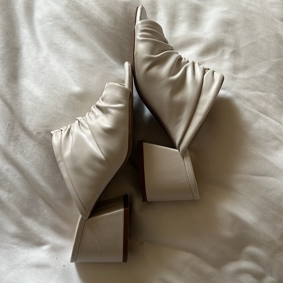 Vegan leather slides - Picture 4 of 8